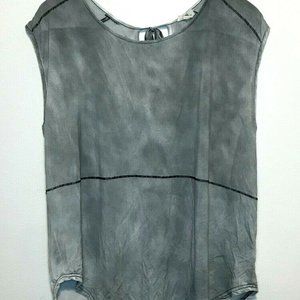 POL Keyhole Back Cap Sleeve Tunic Style T-Shirt Top